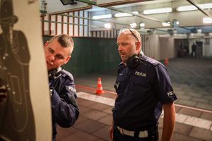 Najlepsi policjanci ruchu drogowego rywalizowali na strzelnicy
